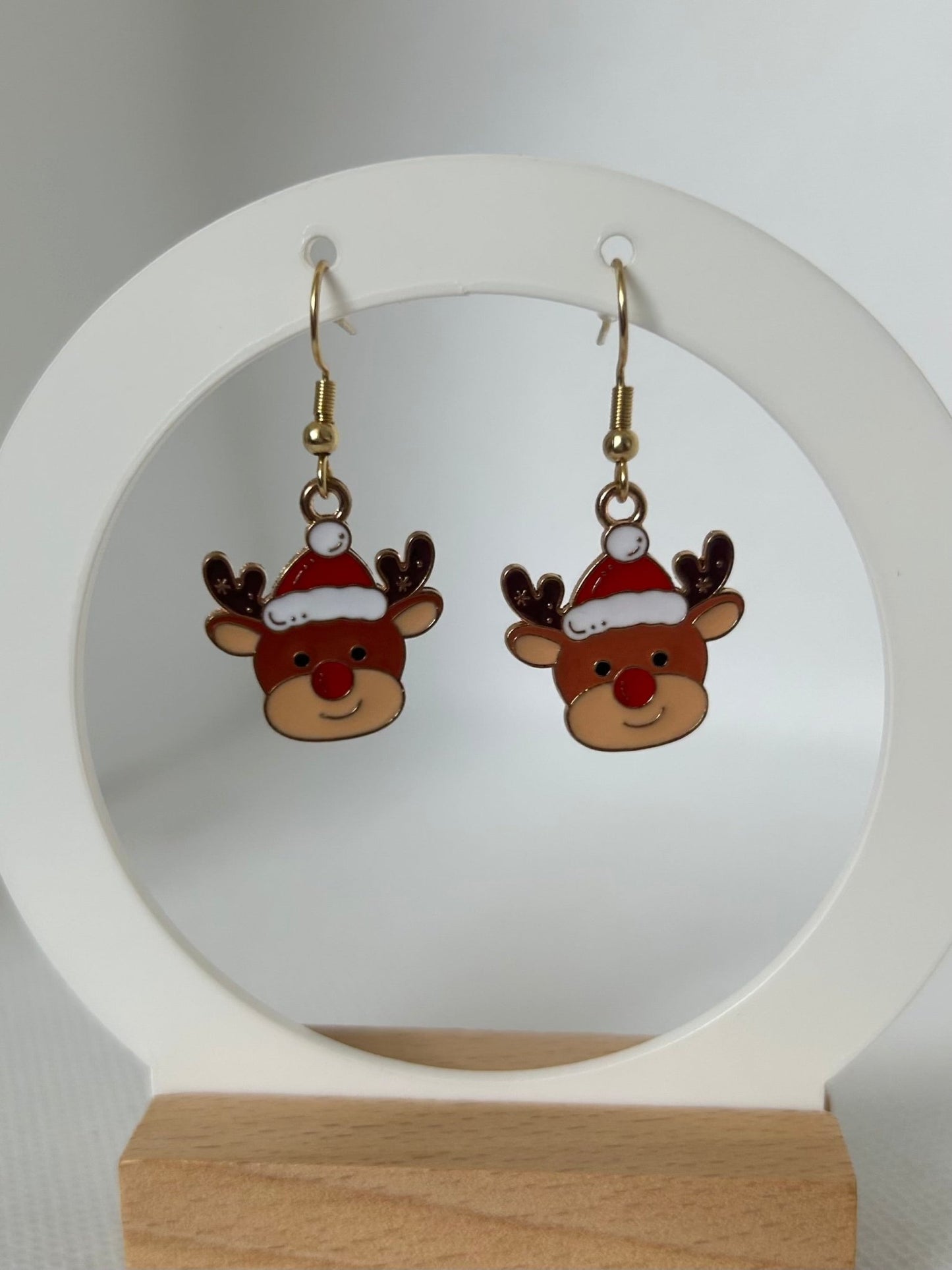 Handmade Christmas Character Dangle Earrings - Polar Bear / Penguin / Santa - Cute Metal Pendant - Perfect for Gifting or Stocking Fillers - Lottie And FloHandmade Christmas Character Dangle Earrings - Polar Bear / Penguin / Santa - Cute Metal Pendant - Perfect for Gifting or Stocking FillersHand made Christmas earringsLottie And Flo